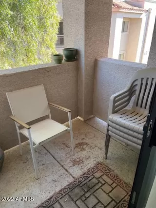 Photo #3: 6340369 Listing