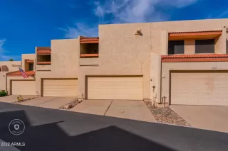 Photo #6: 6340542 Listing