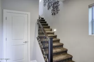 Photo #3: 6340565 Listing