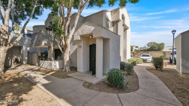 MLS: 6340871 Condo For Sale