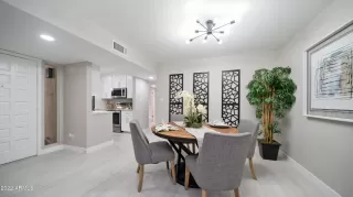 Photo #6: 6340993 Listing 