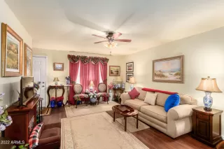 Photo #4: 6341029 Listing