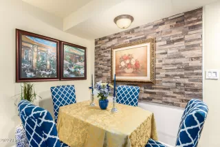 Photo #6: 6341029 Listing