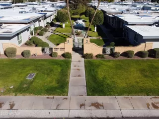 Photo #2: 6341388 Listing