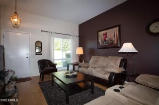 Photo #3: 6341388 Listing