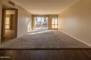 Photo #6: 6341465 Listing 