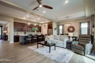 Photo #4: 6341593 Listing 