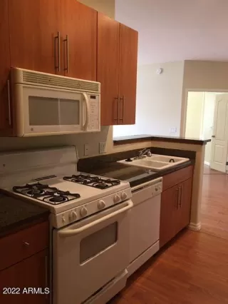 Photo #2: 6341627 Listing