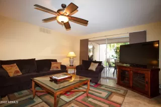 Photo #5: 6341681 Listing