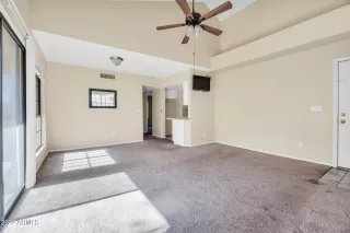 Photo #1: 6341704 Listing 