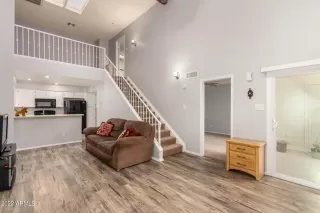 Photo #2: 6341736 Listing