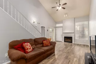 Photo #5: 6341736 Listing