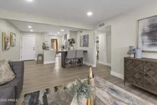 Photo #3: 6341811 Listing