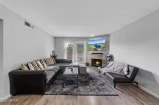 Photo #1: 6341914 Listing