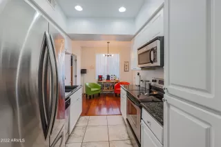 Photo #5: 6341959 Listing