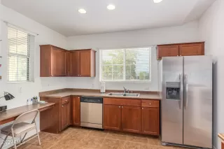 Photo #6: 6342338 Listing