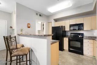 Photo #6: 6342482 Listing 