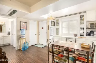 Photo #6: 6342504 Listing