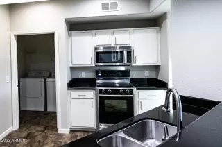 Photo #5: 6342563 Listing 