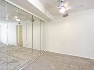 Photo #3: 6342593 Listing