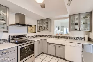 Photo #2: 6342662 Listing 