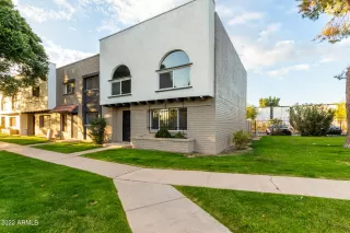 Photo #2: 6342817 Listing