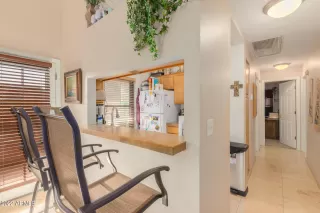 Photo #6: 6342978 Listing