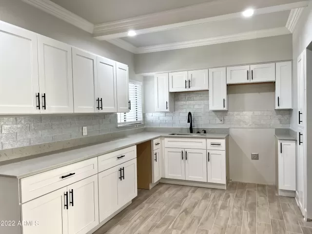 MLS: 6342994 Condo For Sale