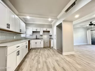 Photo #2: 6342994 Listing 