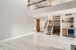 Photo #5: 6342999 Listing