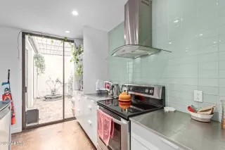 Photo #4: 6343015 Listing 