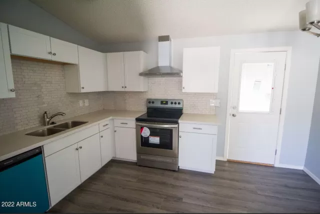 MLS: 6343106 Condo For Sale