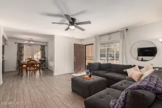 Photo #6: 6343139 Listing