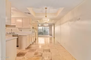 Photo #3: 6343290 Listing