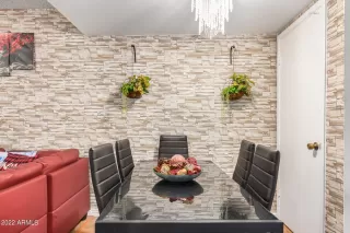 Photo #5: 6343322 Listing 