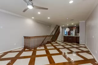 Photo #4: 6343590 Listing