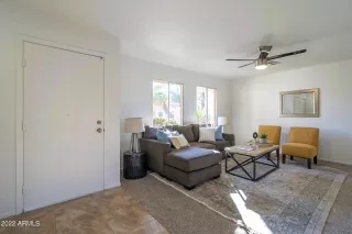 Photo #3: 6343716 Listing