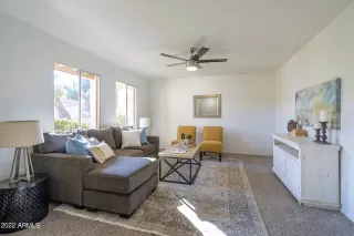 Photo #5: 6343716 Listing