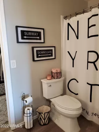 Photo #6: 6343812 Listing