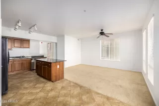 Photo #6: 6343826 Listing 