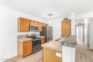 Photo #4: 6343986 Listing 