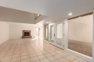 Photo #6: 6344040 Listing