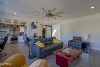 Photo #2: 6344149 Listing