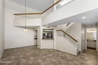 Photo #2: 6344288 Listing