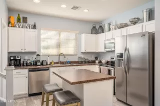 Photo #5: 6344307 Listing 