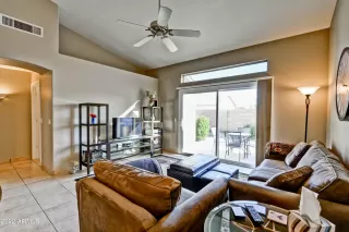 Photo #4: 6344518 Listing