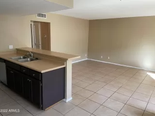 Photo #4: 6344544 Listing