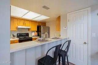 Photo #2: 6344563 Listing 