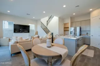 Photo #4: 6344808 Listing 