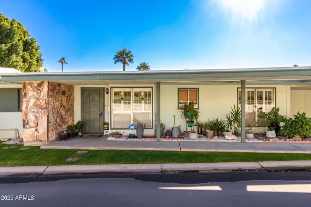 MLS: 6344830 Condo For Sale